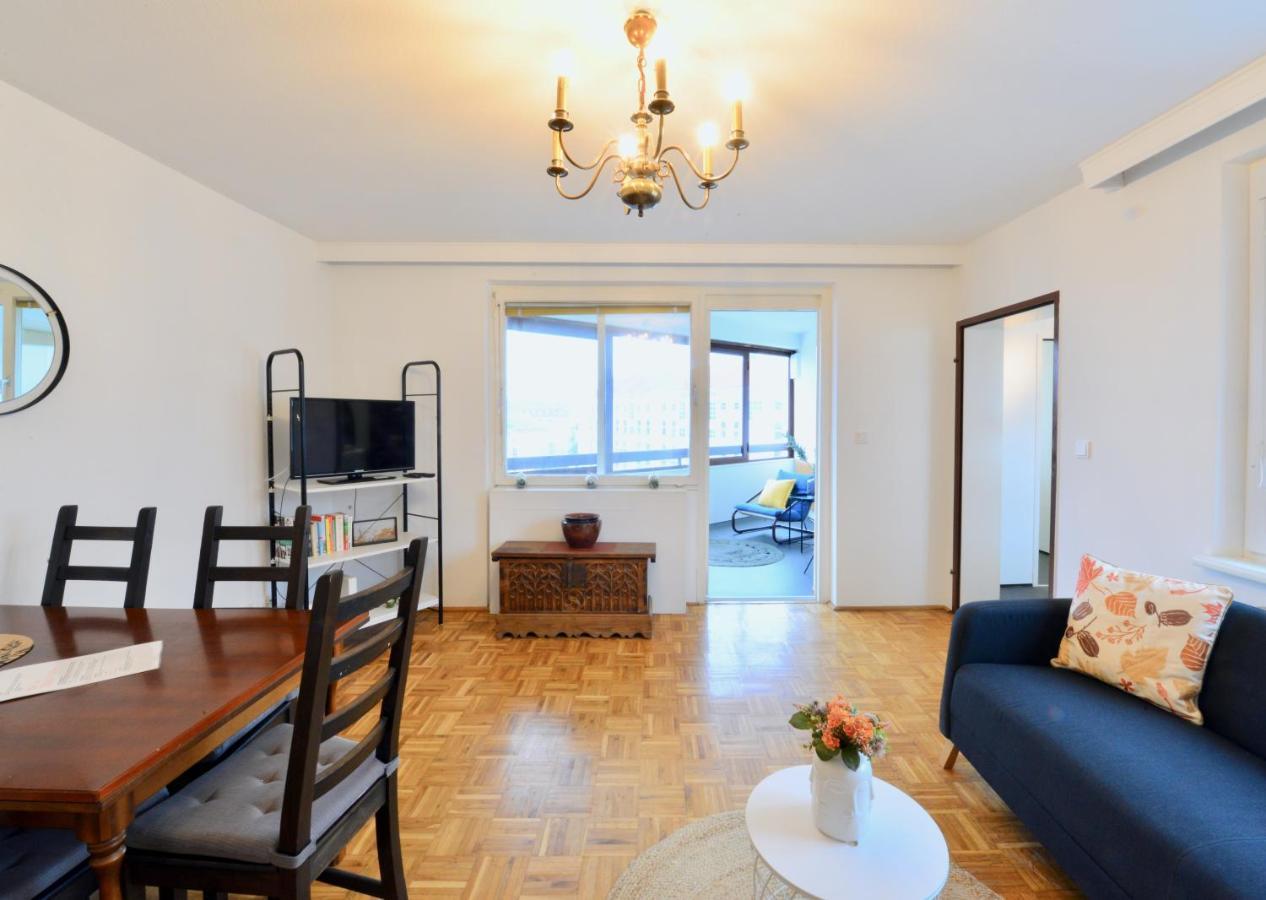 3-Bedroom-Flat With Parking Space ウィーン エクステリア 写真